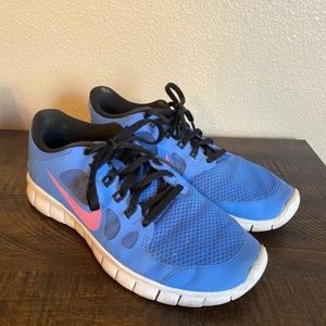 Nike Free 5.0 Girls 6Y Women's 7.5 Blue Pink Running Active Workout Sneakers